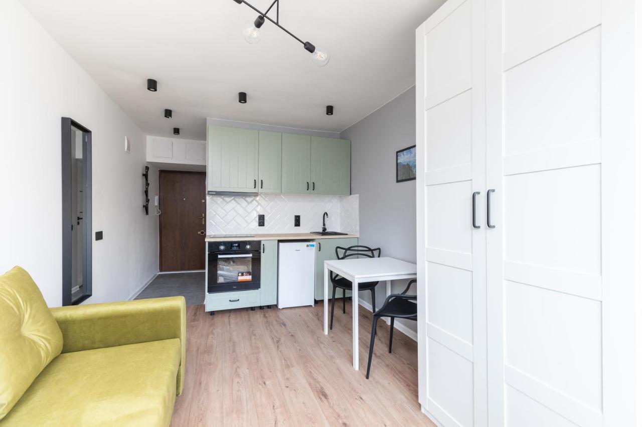 شقة Good Apartament Wola Warsaw Apartament 1 Pokojowy Z Aneksem المظهر الخارجي الصورة