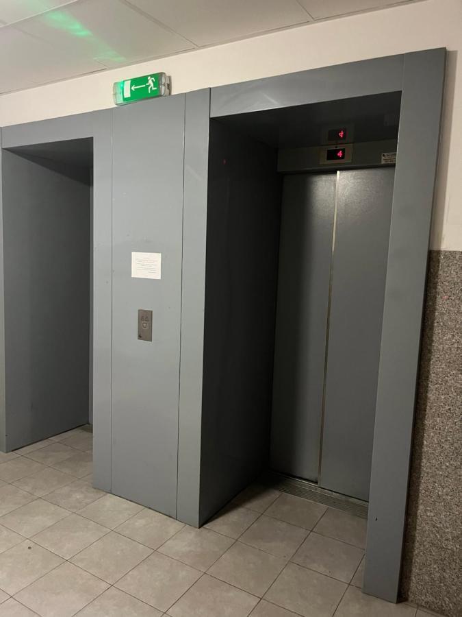 شقة Good Apartament Wola Warsaw Apartament 1 Pokojowy Z Aneksem المظهر الخارجي الصورة