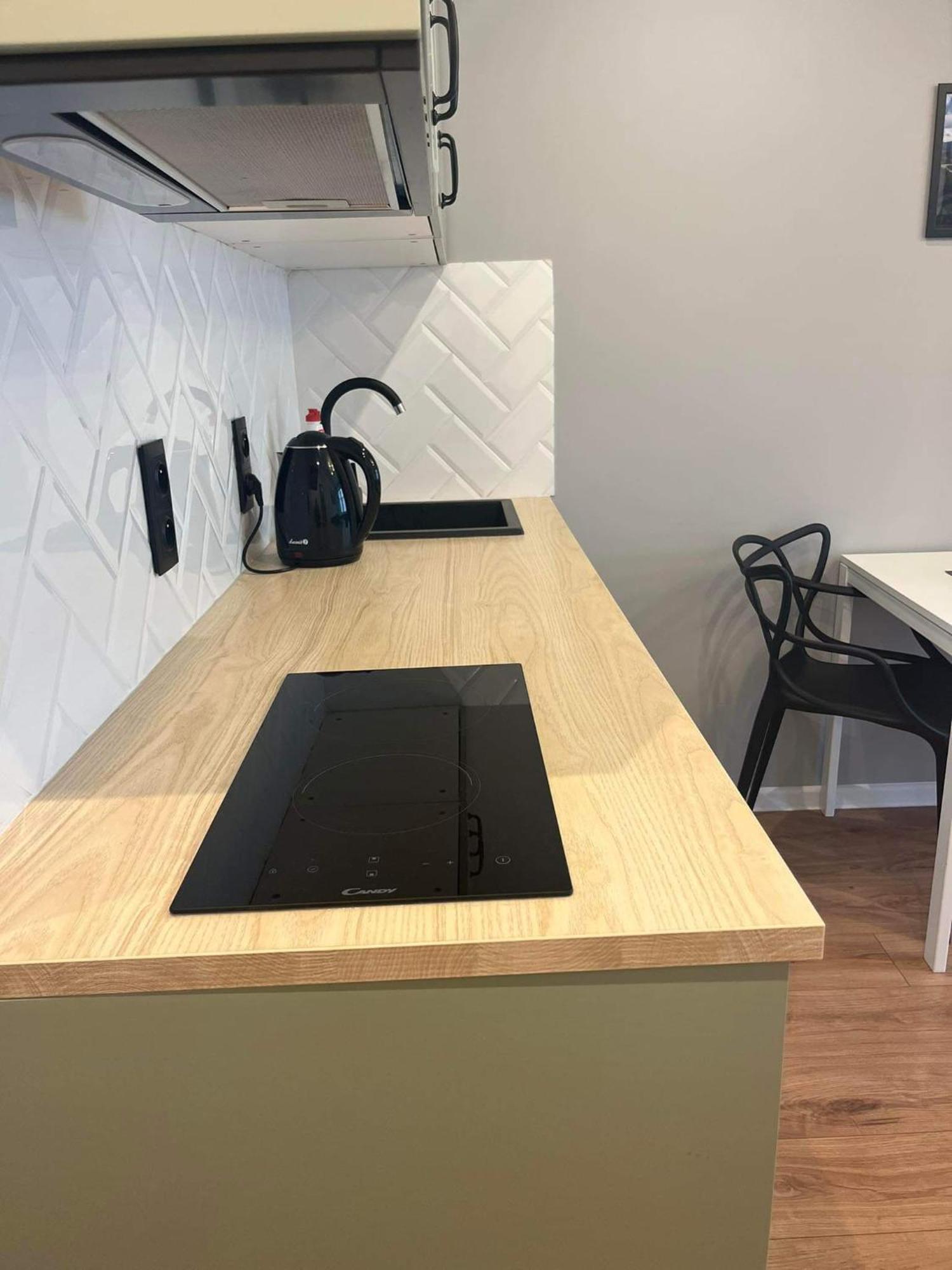 شقة Good Apartament Wola Warsaw Apartament 1 Pokojowy Z Aneksem المظهر الخارجي الصورة